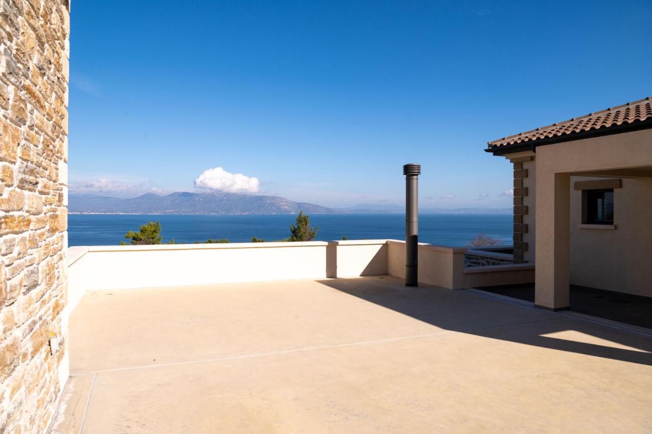 Villa Kalamos / Sea View And Pool Nearby Athens Zewnętrze zdjęcie